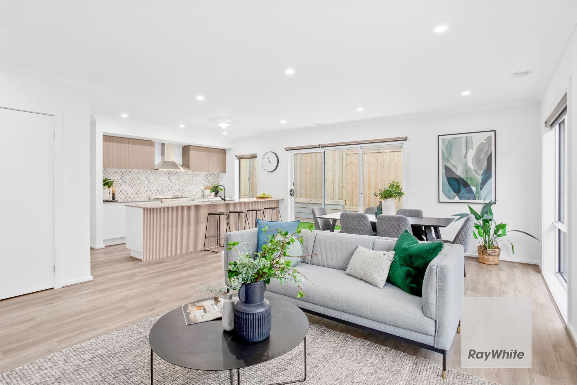 40 Waterfern Street, FRASER RISE VIC 3336, Fraser Rise - Thumbnail 5
