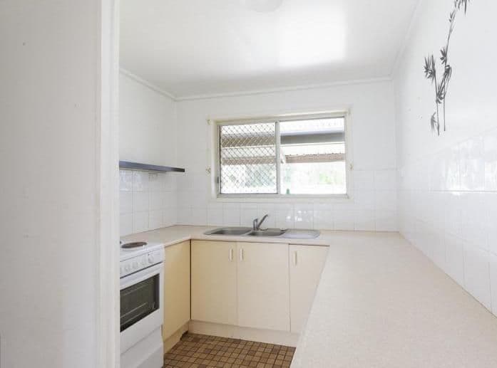 22 Fredan Road, Deception Bay QLD 4508, Deception Bay - Thumbnail 2