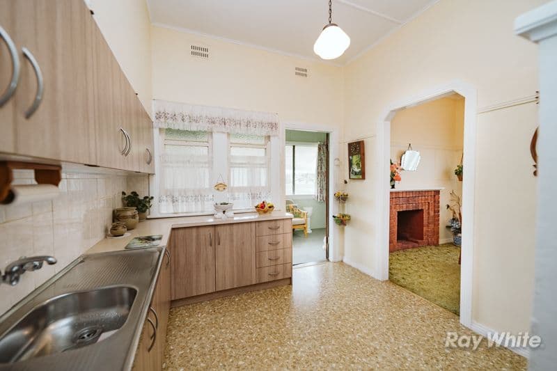 16 Bowtell Avenue, Grafton NSW 2460, Grafton - Thumbnail 2
