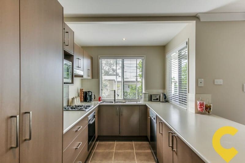 z4/26-28 Laughlin Street, Kingston, QLD, 4114, Kingston - Thumbnail 2