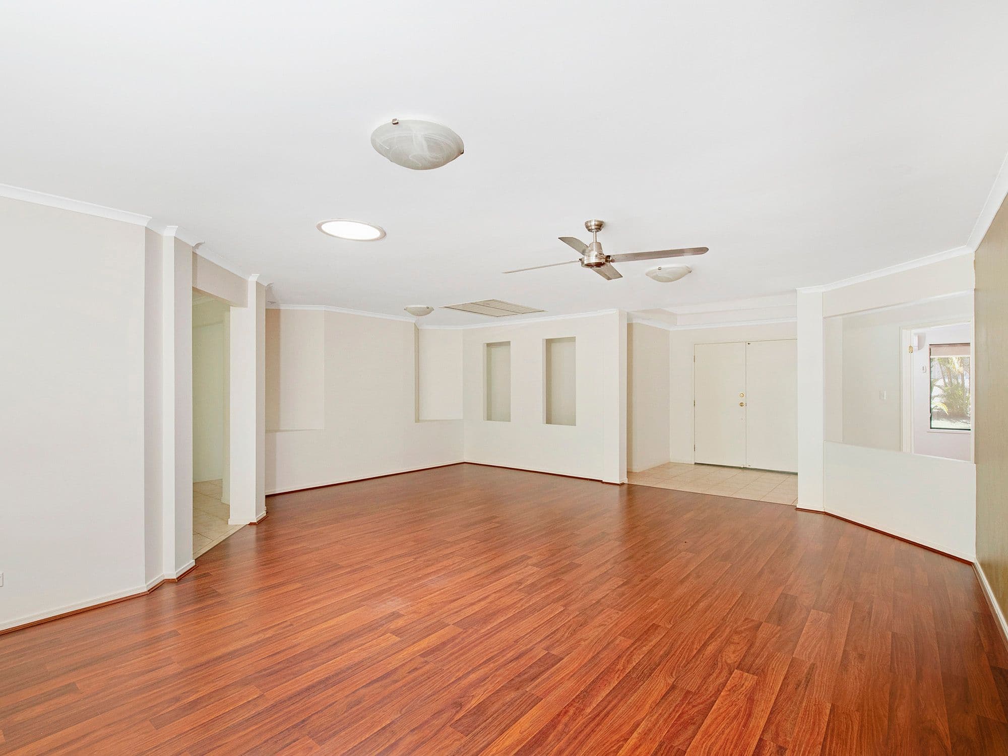 11 Chiswick Place, Forest Lake QLD 4078, Forest Lake - Thumbnail 4
