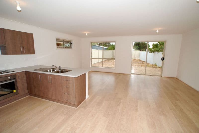 46A Hamilton Road, ALDINGA BEACH SA 5173, Aldinga Beach - Thumbnail 2