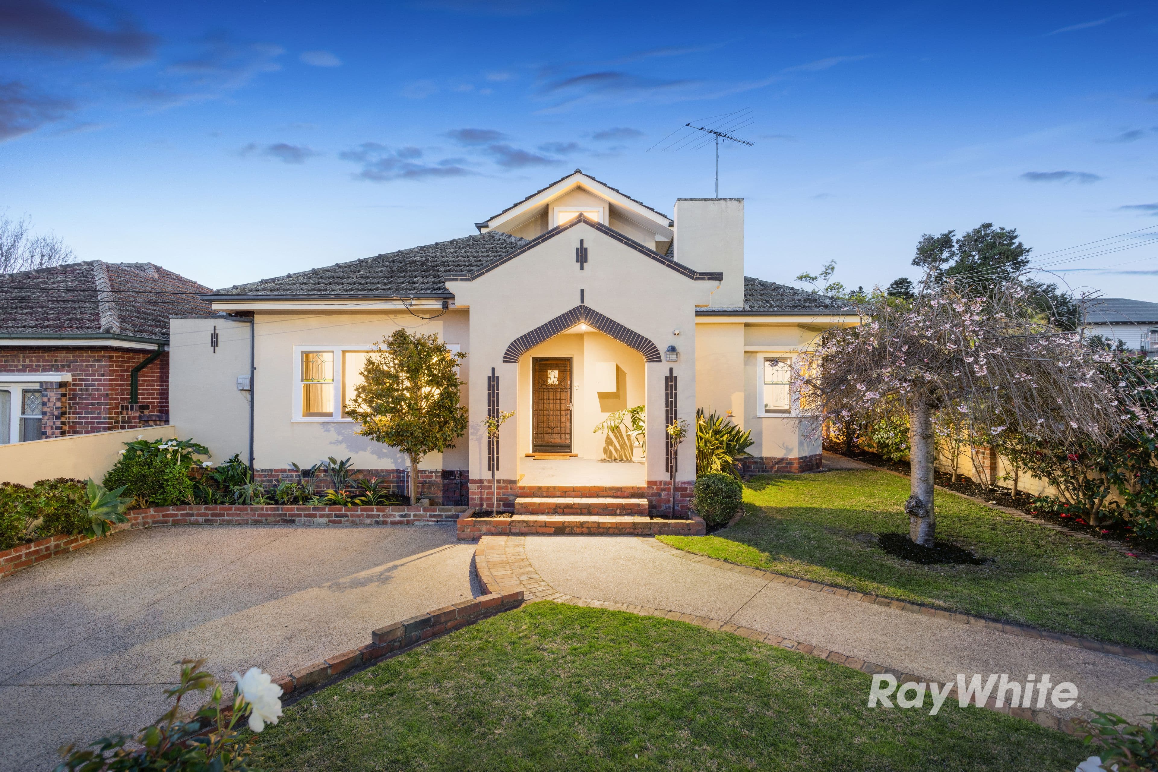 19 Bruce Street, Bentleigh VIC 3204, Bentleigh - Thumbnail 2