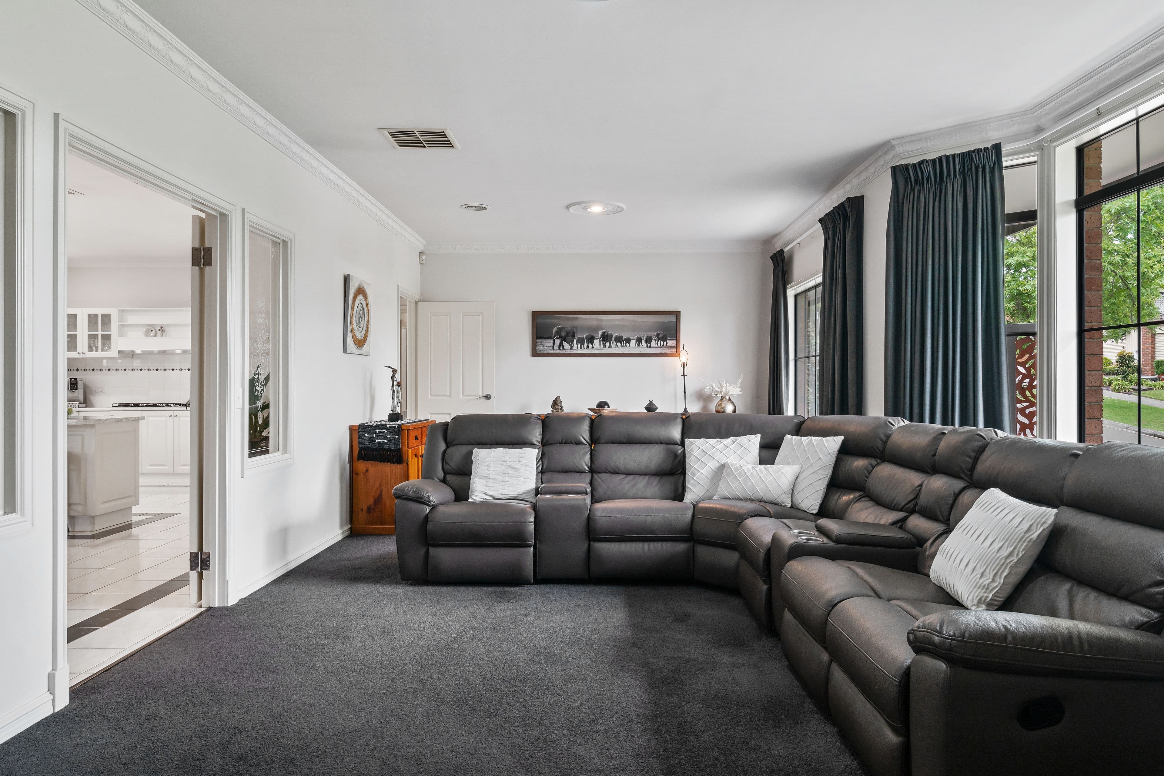 15 Parkview Terrace, Chirnside Park VIC 3116, Chirnside Park - Thumbnail 2