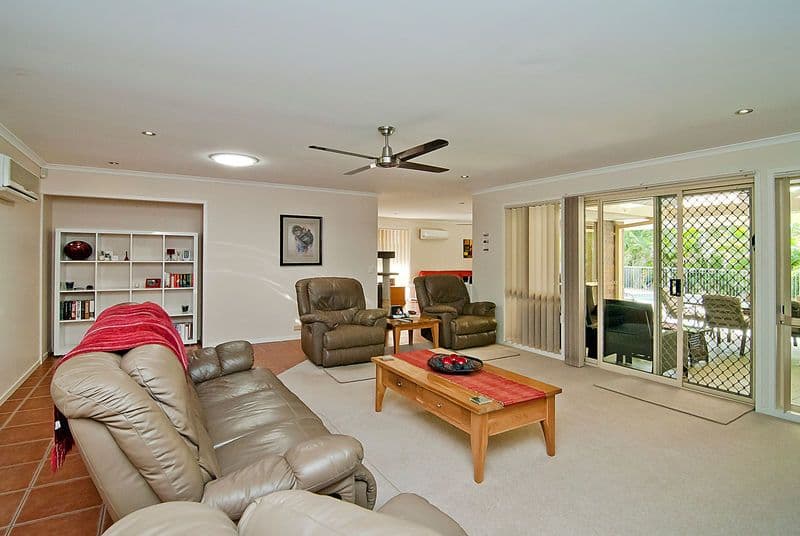 10  Silverdell Crescent, PARKINSON QLD 4115, Parkinson - Thumbnail 2
