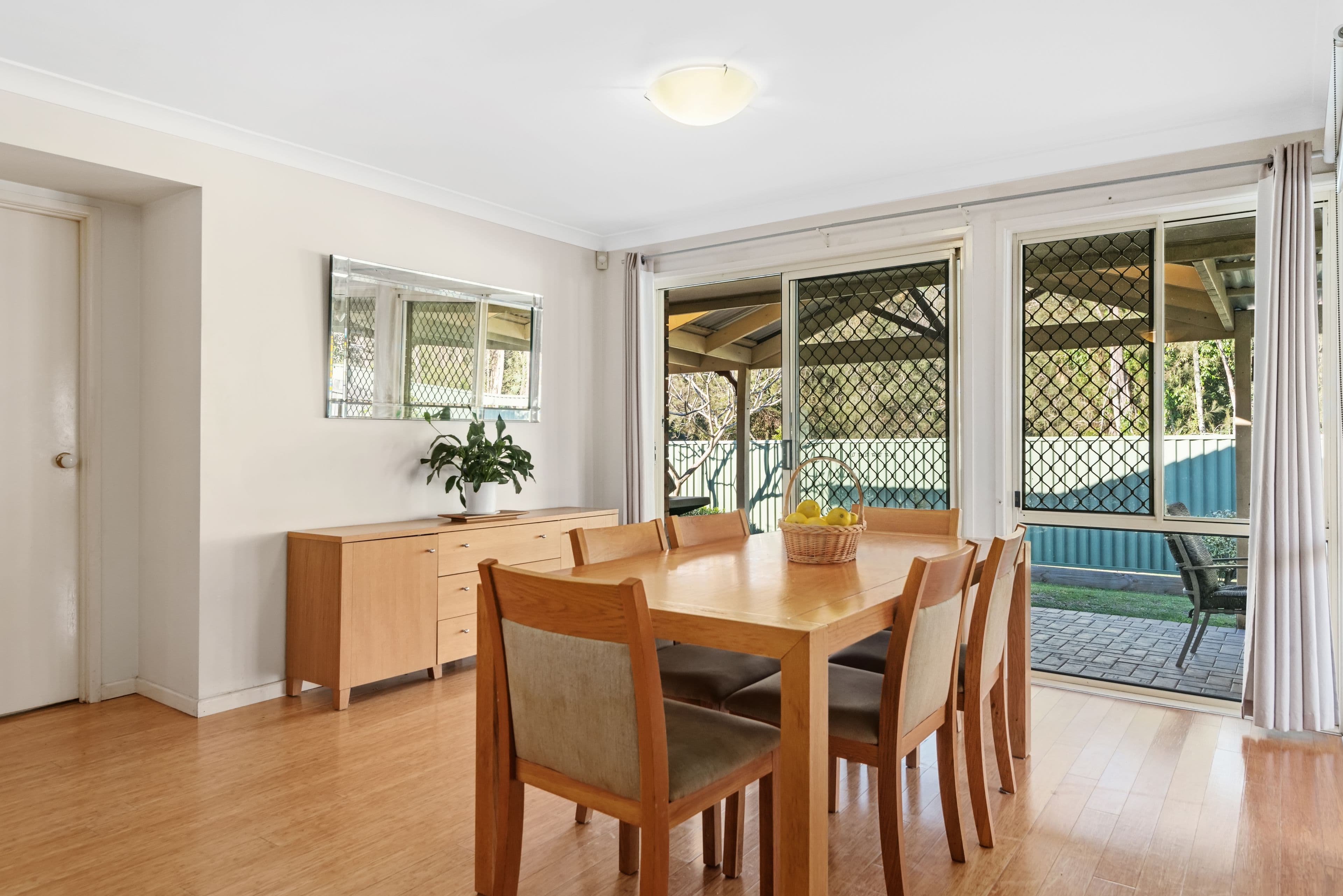 12 Savanna Place, Eight Mile Plains QLD 4113, Eight Mile Plains - Thumbnail 2