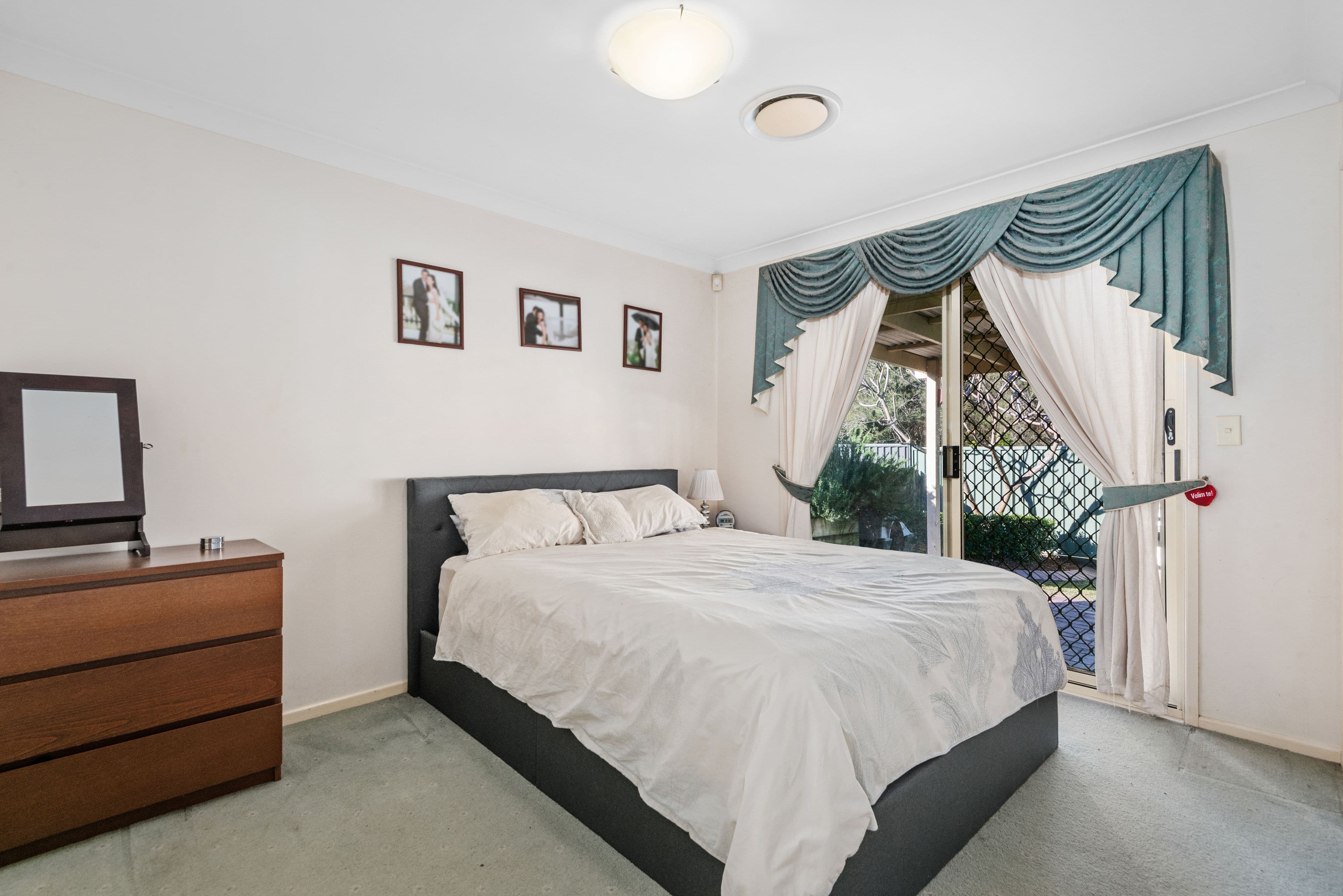 12 Savanna Place, Eight Mile Plains QLD 4113, Eight Mile Plains - Thumbnail 3