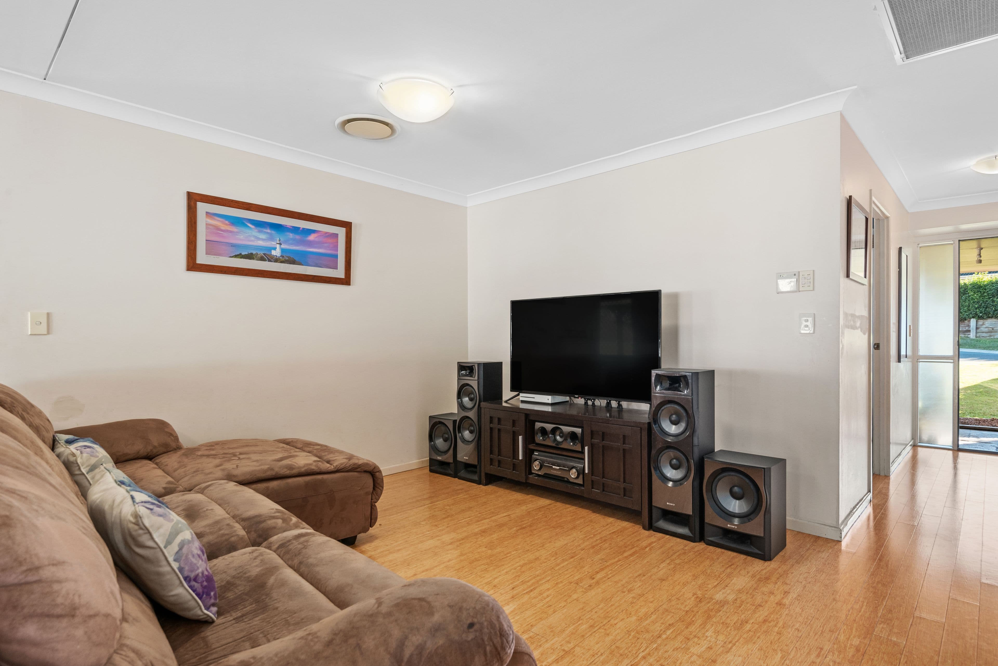 12 Savanna Place, Eight Mile Plains QLD 4113, Eight Mile Plains - Thumbnail 5