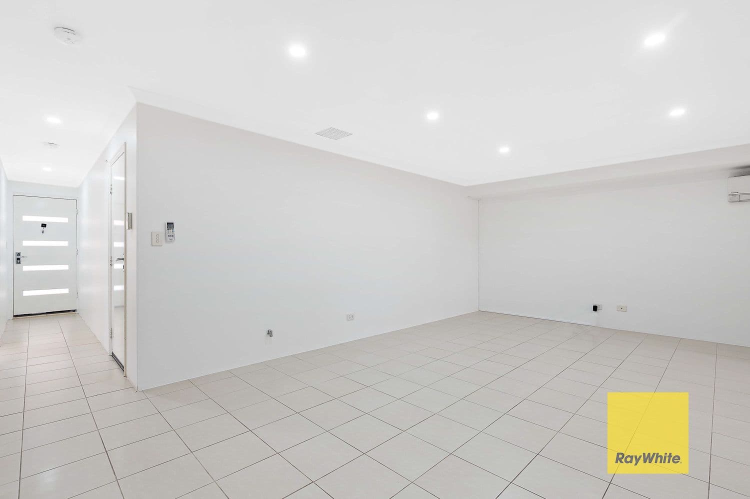 42 Merrifield Avenue, Kelmscott WA 6111, Kelmscott - Thumbnail 5