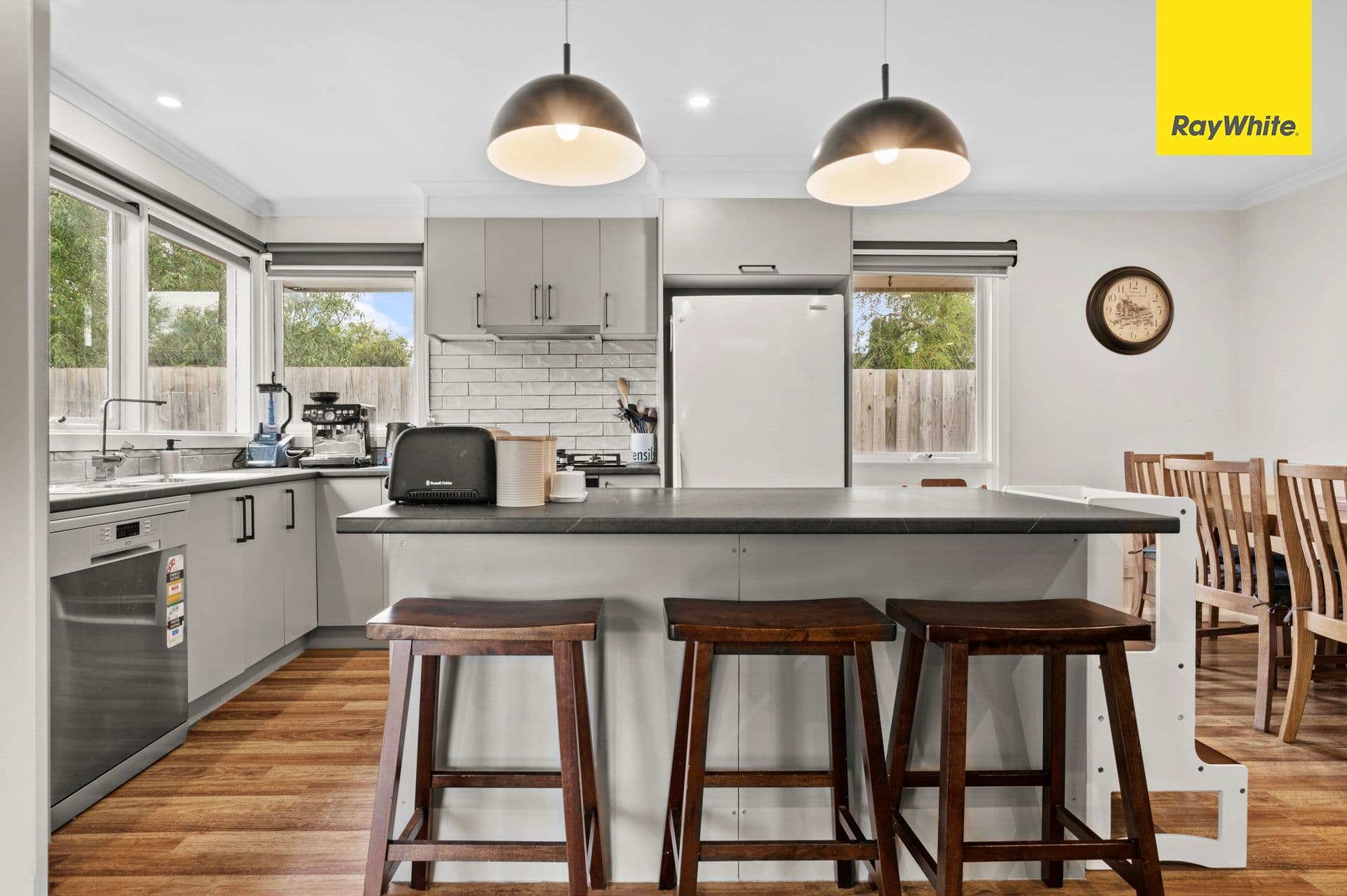 52 Grace Street, Melton South VIC 3338, Melton South - Thumbnail 2