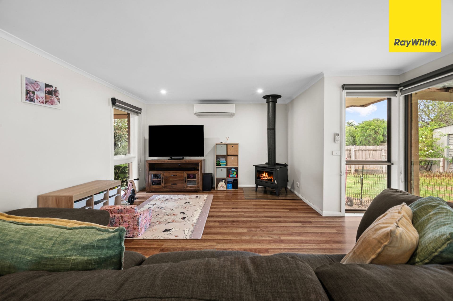 52 Grace Street, Melton South VIC 3338, Melton South - Thumbnail 7