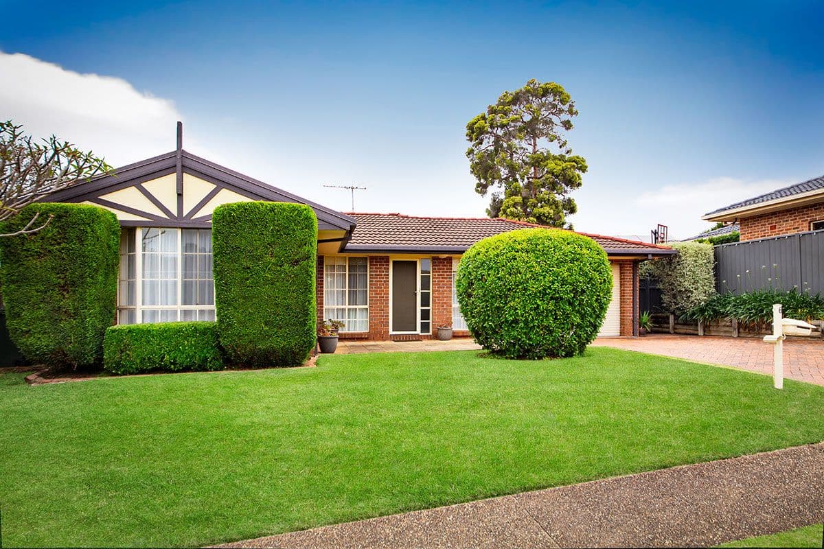 6 Rosewood Row, Menai - Image 1