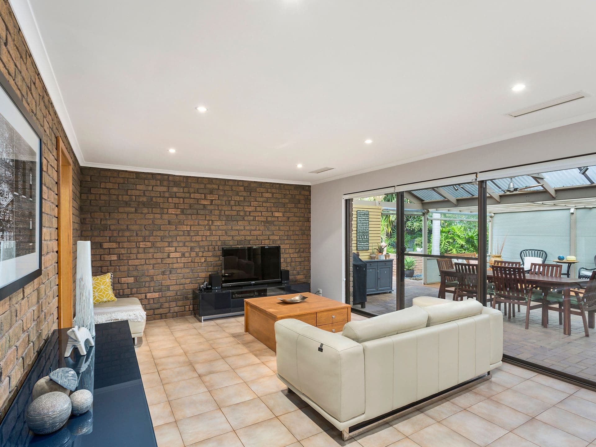 18 Dennis Street, Happy Valley SA 5159, Happy Valley - Thumbnail 5