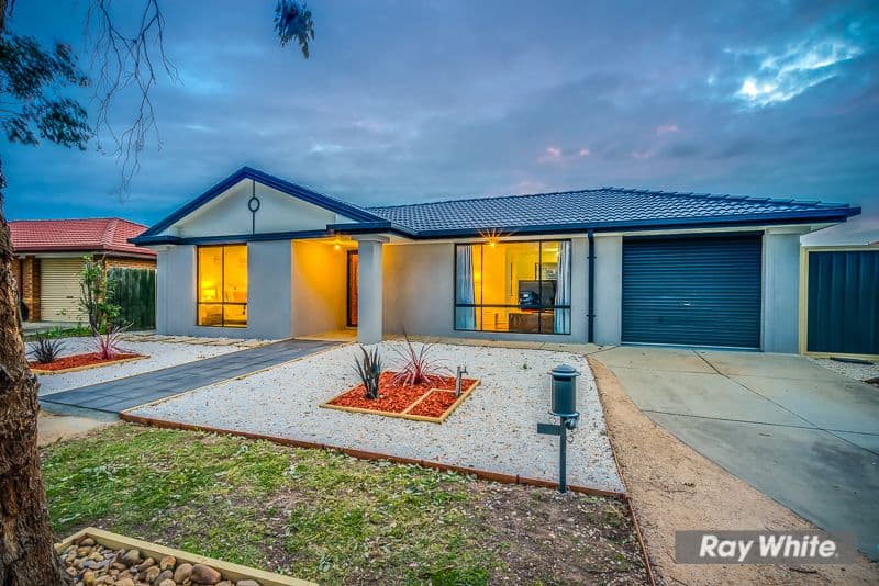 3 Wattle Grove, Point Cook VIC 3030, Point Cook - Thumbnail 3
