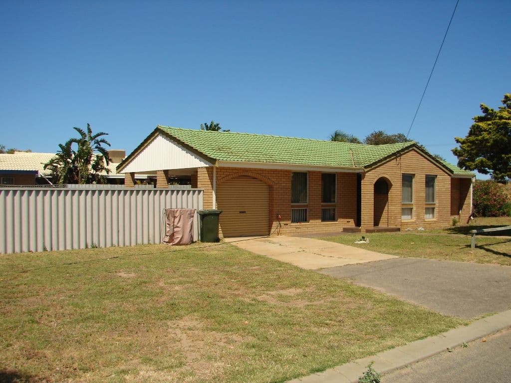 43 Whitworth Drive, SUNSET BEACH WA 6530, Sunset Beach - Thumbnail 2