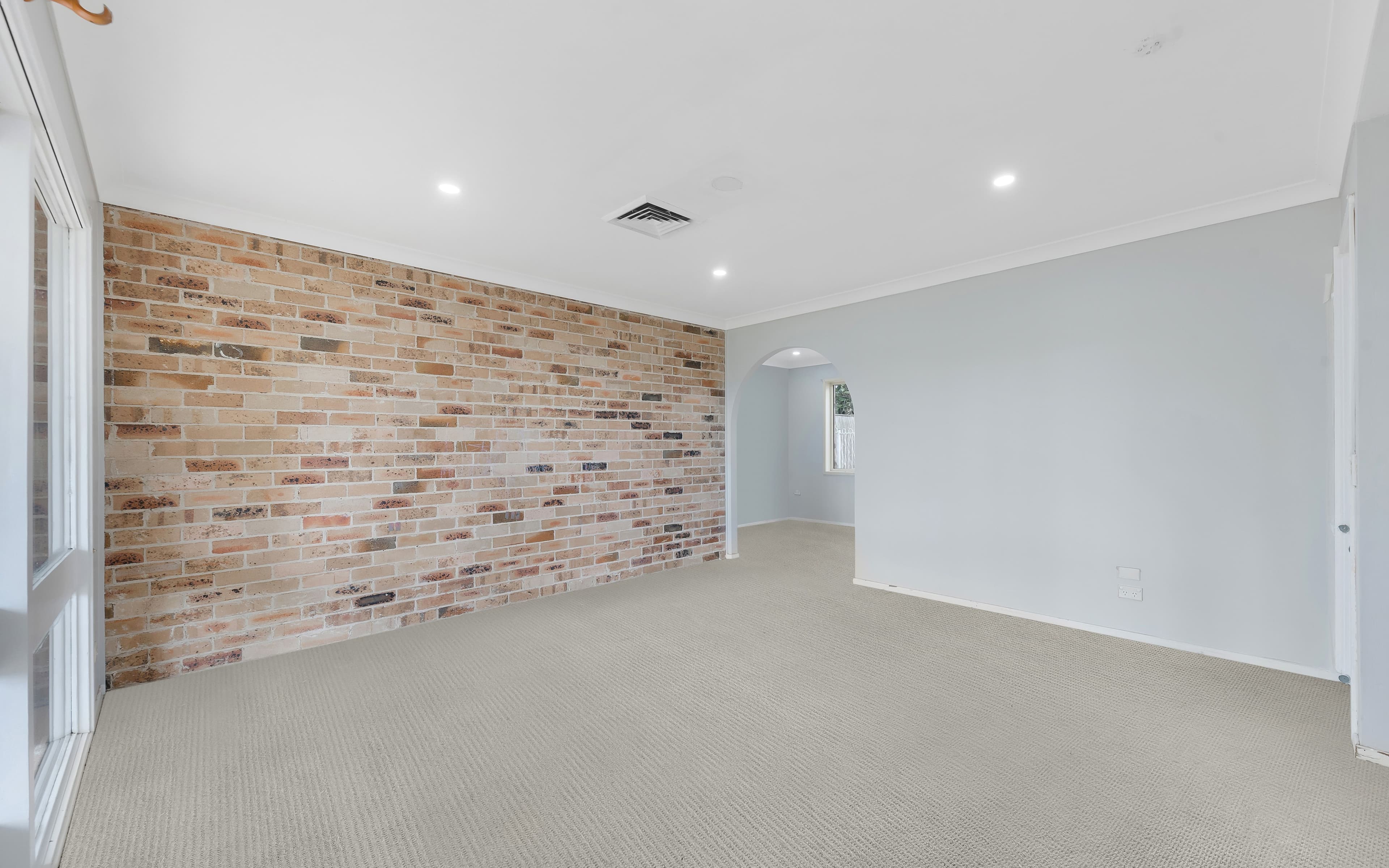 3 Drumalbyn Street, Ingleburn NSW 2565, Ingleburn - Thumbnail 3