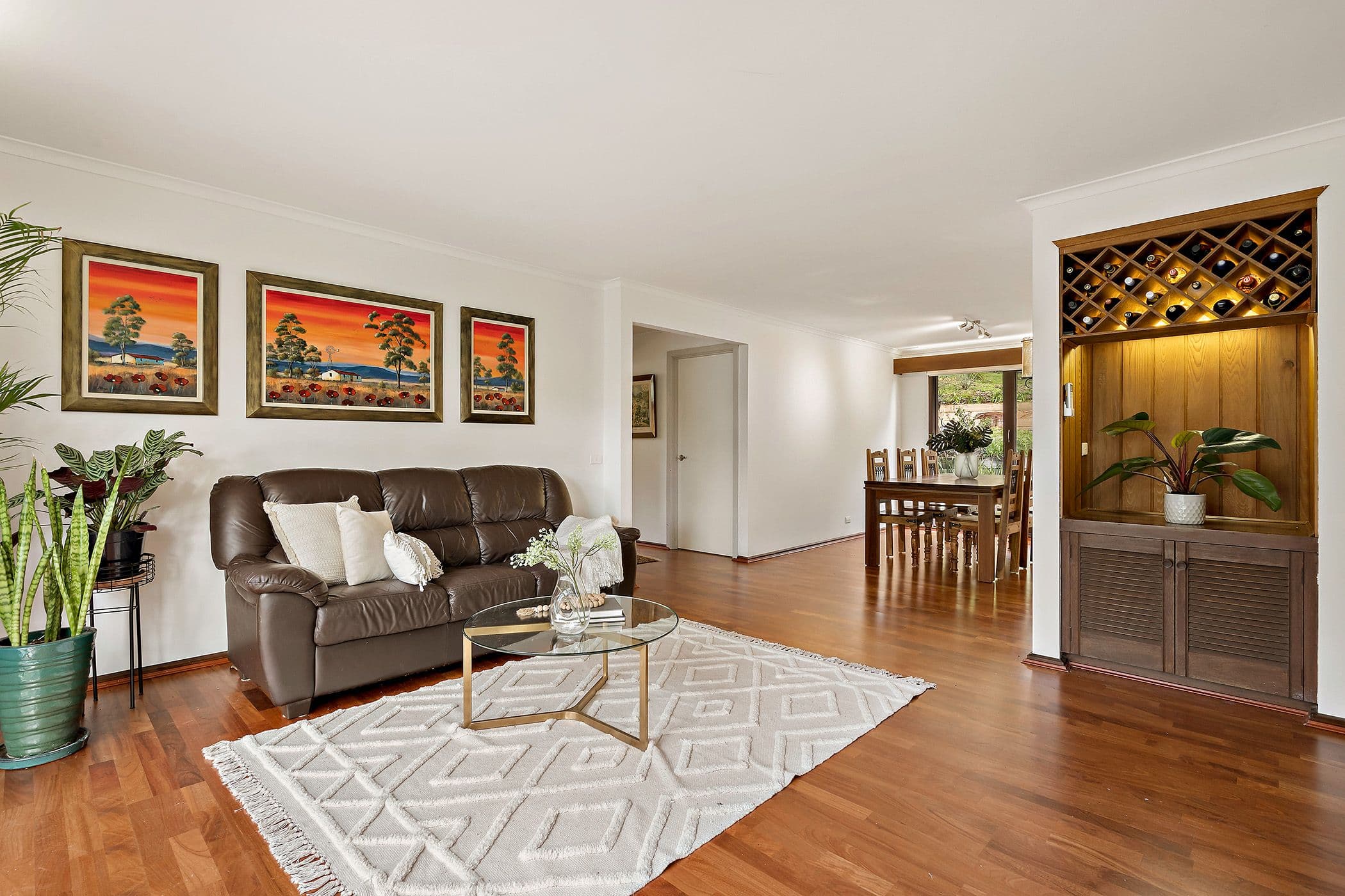 207 Scenic Crescent, Eltham North VIC 3095, Eltham North - Thumbnail 3
