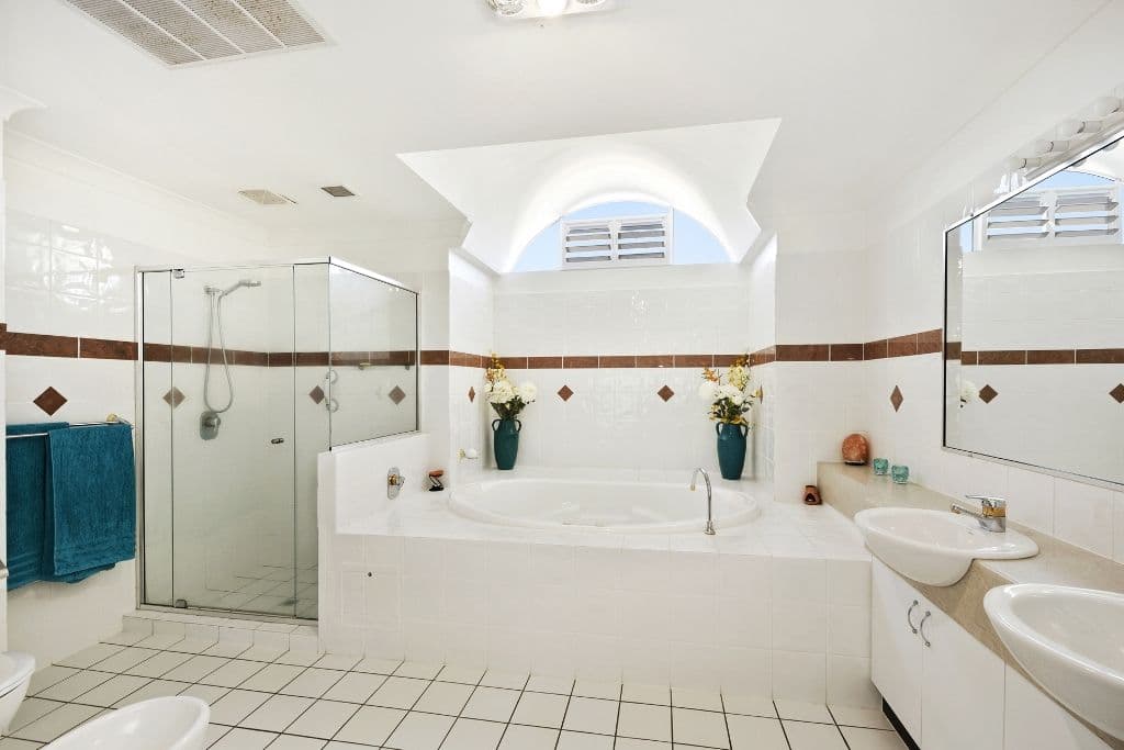 94-98 Prince Edward Parade, Redcliffe QLD 4020, Redcliffe - Thumbnail 6