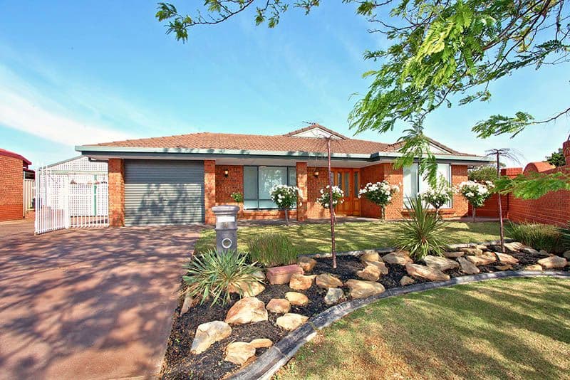 1 Somerset Grove, CRAIGMORE SA 5114, Craigmore - Image 1