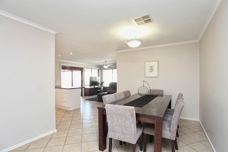 1 Somerset Grove, CRAIGMORE SA 5114, Craigmore - Thumbnail 4