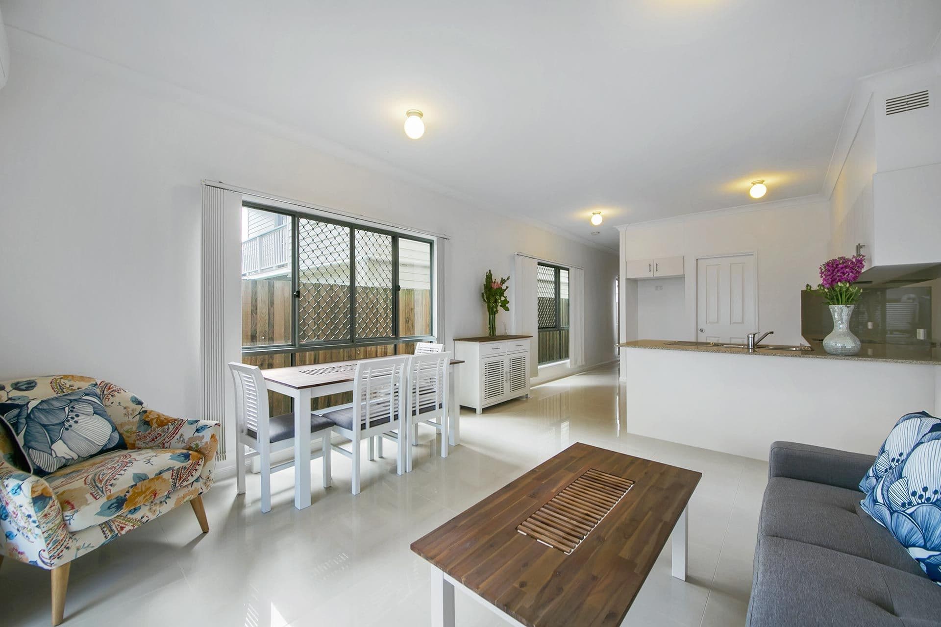 2/15b Richelieu Street, West Footscray - Thumbnail 2