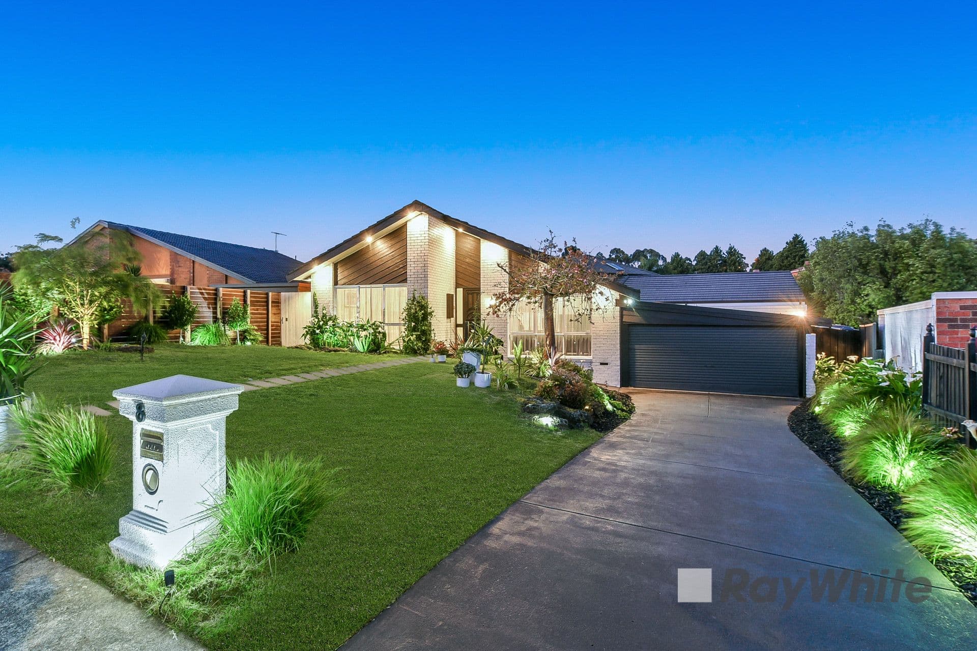8 Costello Court, Endeavour Hills VIC 3802, Endeavour Hills - Image 1