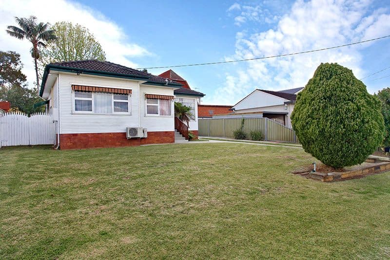 16 Tripoli Road, FAIRFIELD WEST NSW 2165, Fairfield West - Thumbnail 2