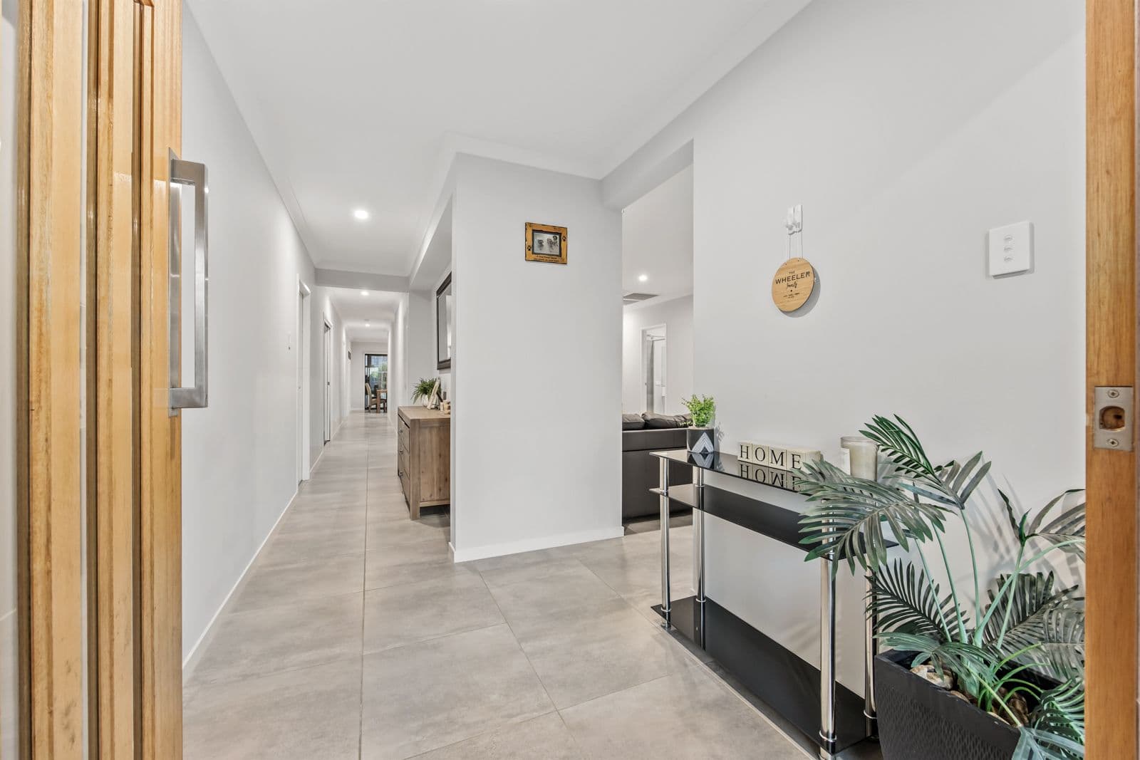 21 Christina Drive, Coomera Waters QLD 4209, Coomera - Thumbnail 5