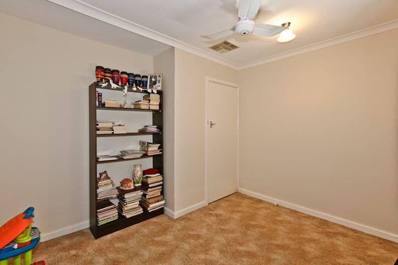 77 Treave Street, CLOVERDALE WA 6105, Cloverdale - Thumbnail 7