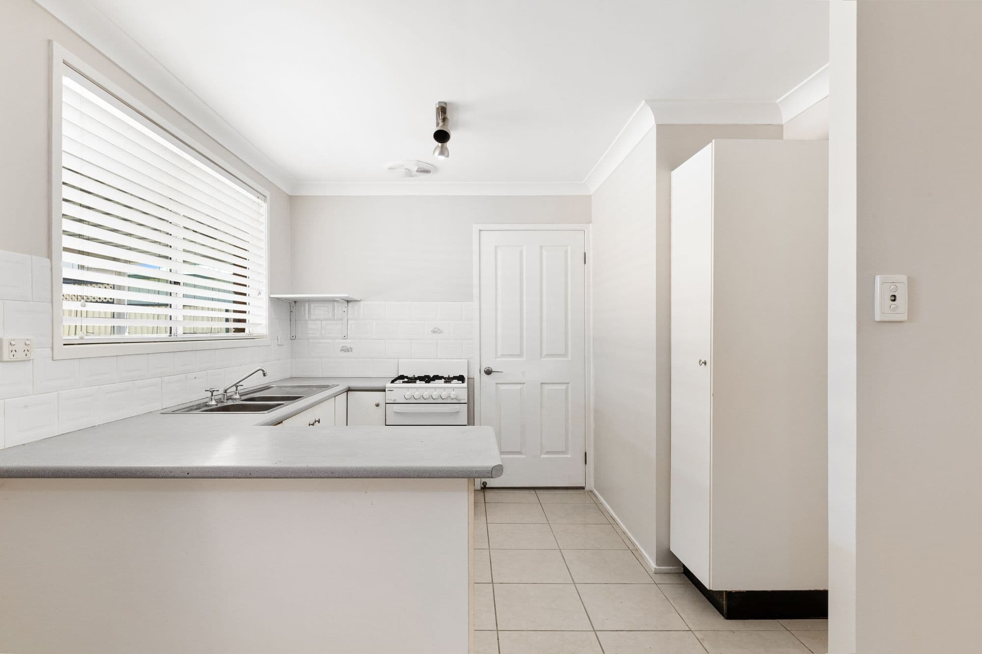 12 Wentworth Avenue, Doyalson NSW 2262, Doyalson - Thumbnail 6