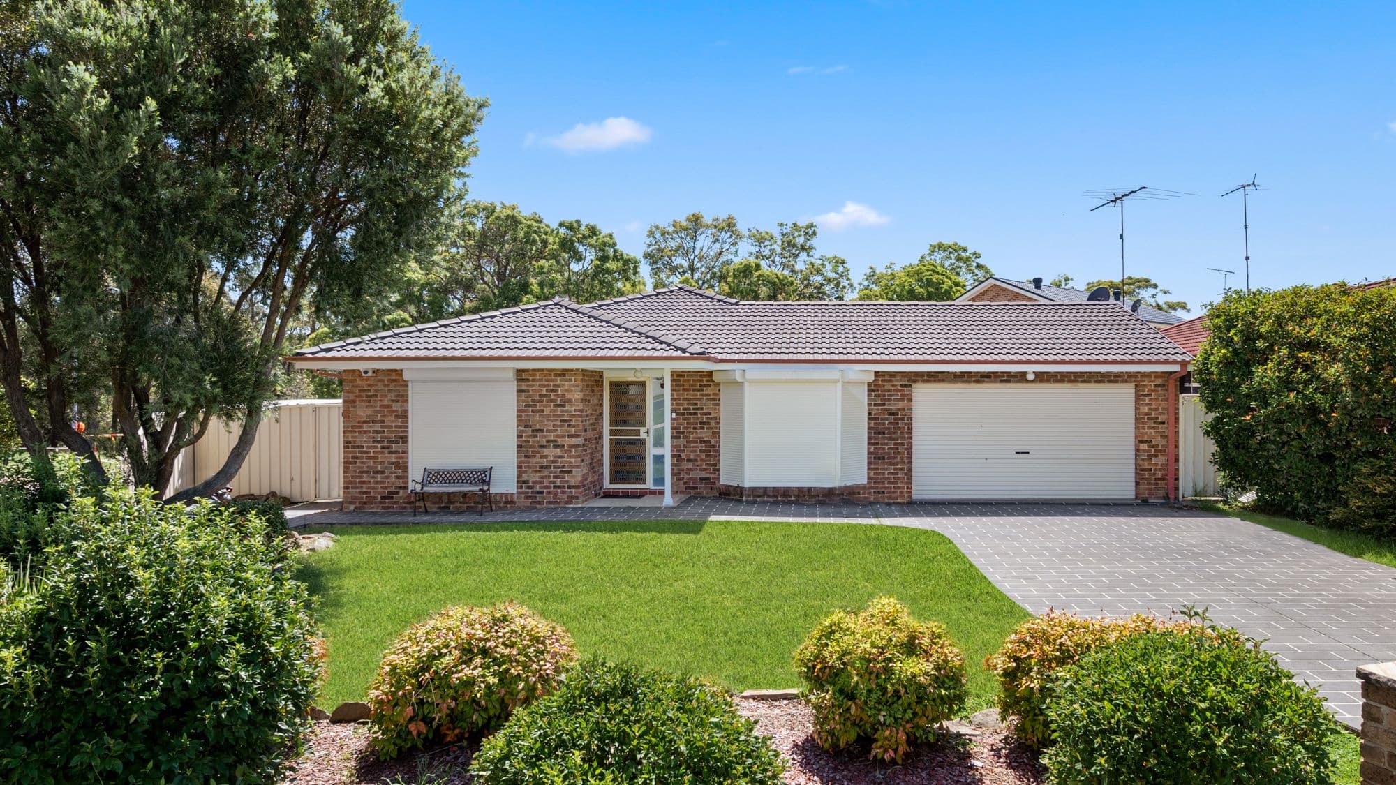 11 Withnell Crescent, St Helens Park NSW 2560, St Helens Park - Image 1