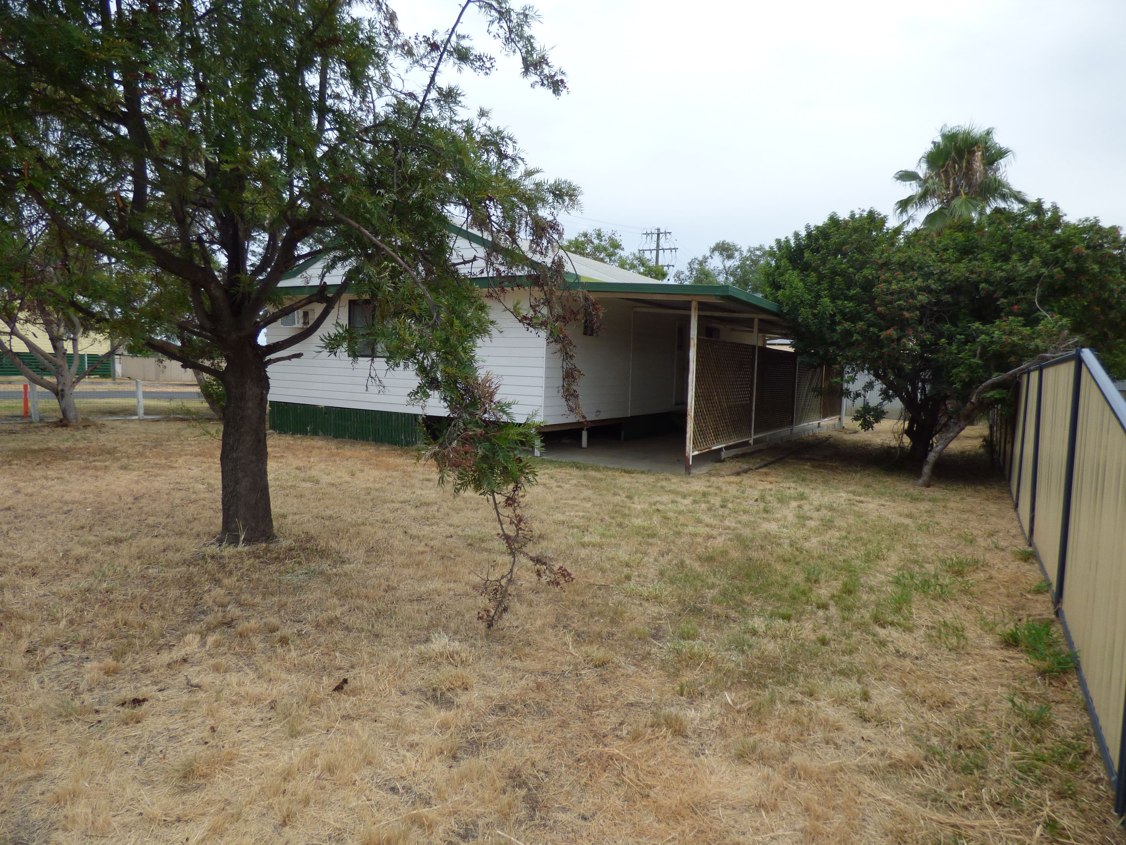 2 Derry Street, Roma QLD 4455, Roma - Thumbnail 4