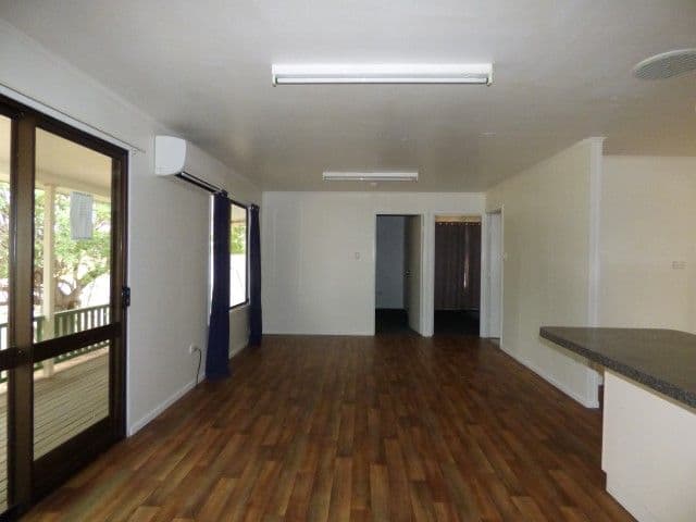 2 Derry Street, Roma QLD 4455, Roma - Thumbnail 8