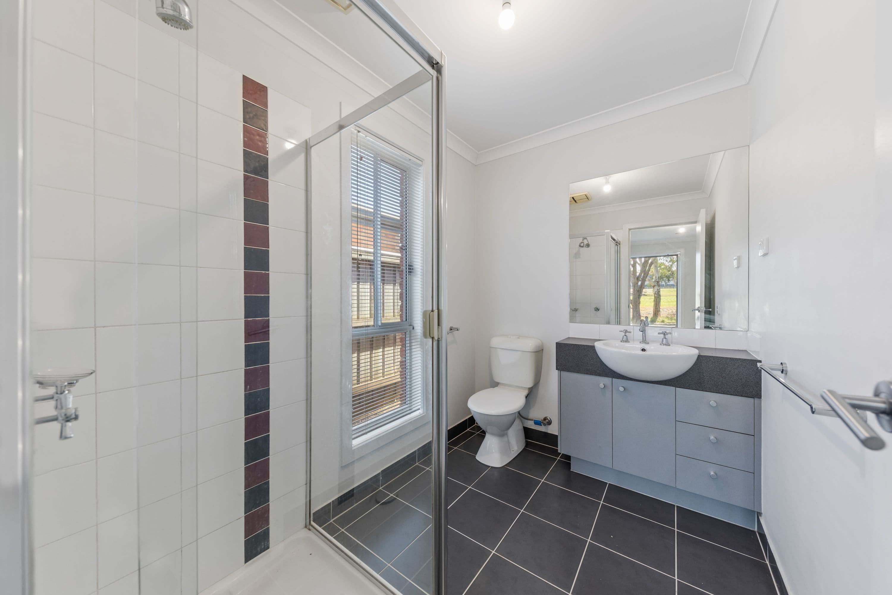 20 Glenvista Road, Pakenham VIC 3810, Pakenham - Thumbnail 5