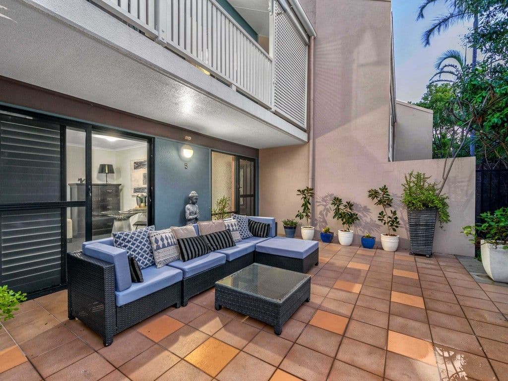 37 Thornbury Street, Spring Hill QLD 4000, Spring Hill - Thumbnail 6