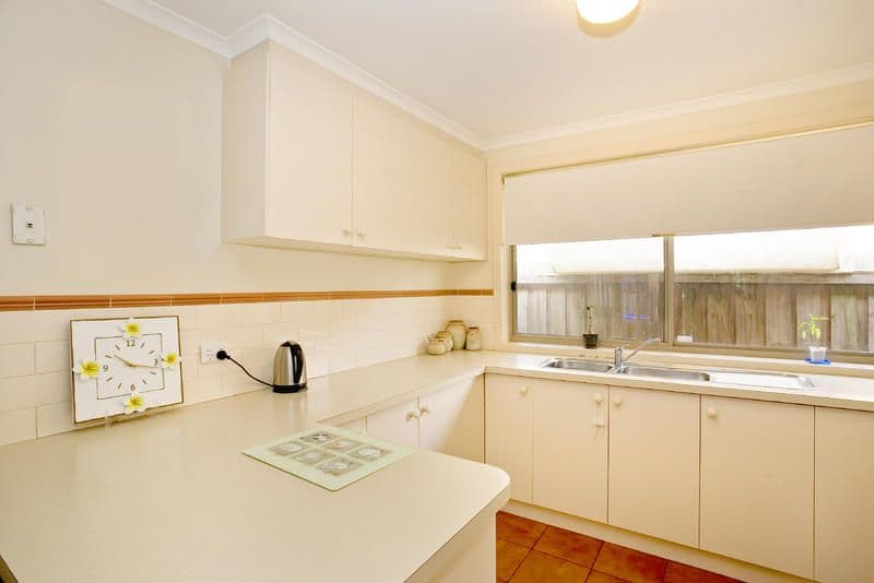 23 Kantara Crescent, LARA VIC 3212, Lara - Thumbnail 3