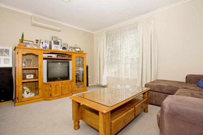 23 Kantara Crescent, LARA VIC 3212, Lara - Thumbnail 4