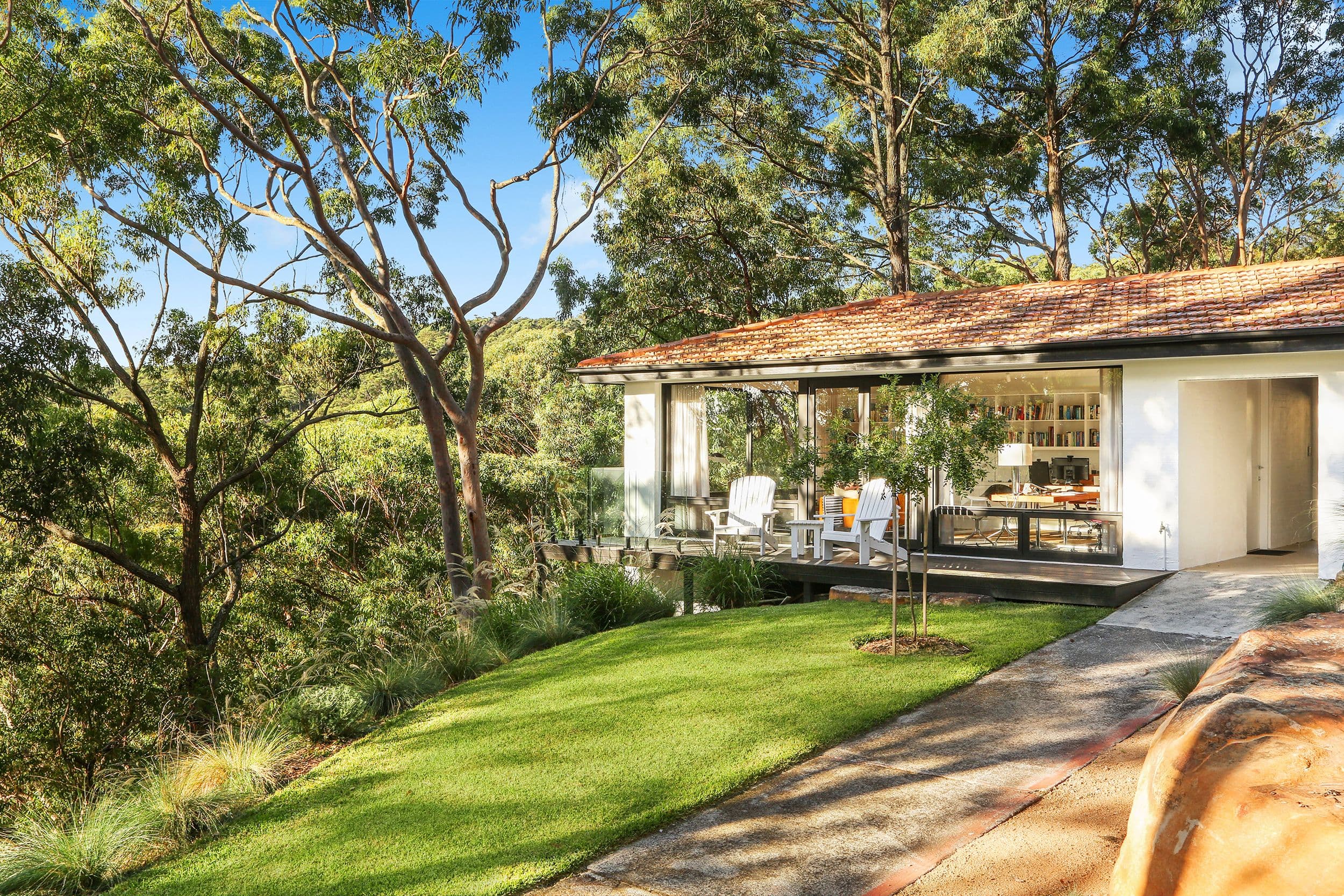 27 The Scenic Road, Killcare Heights - Image 1