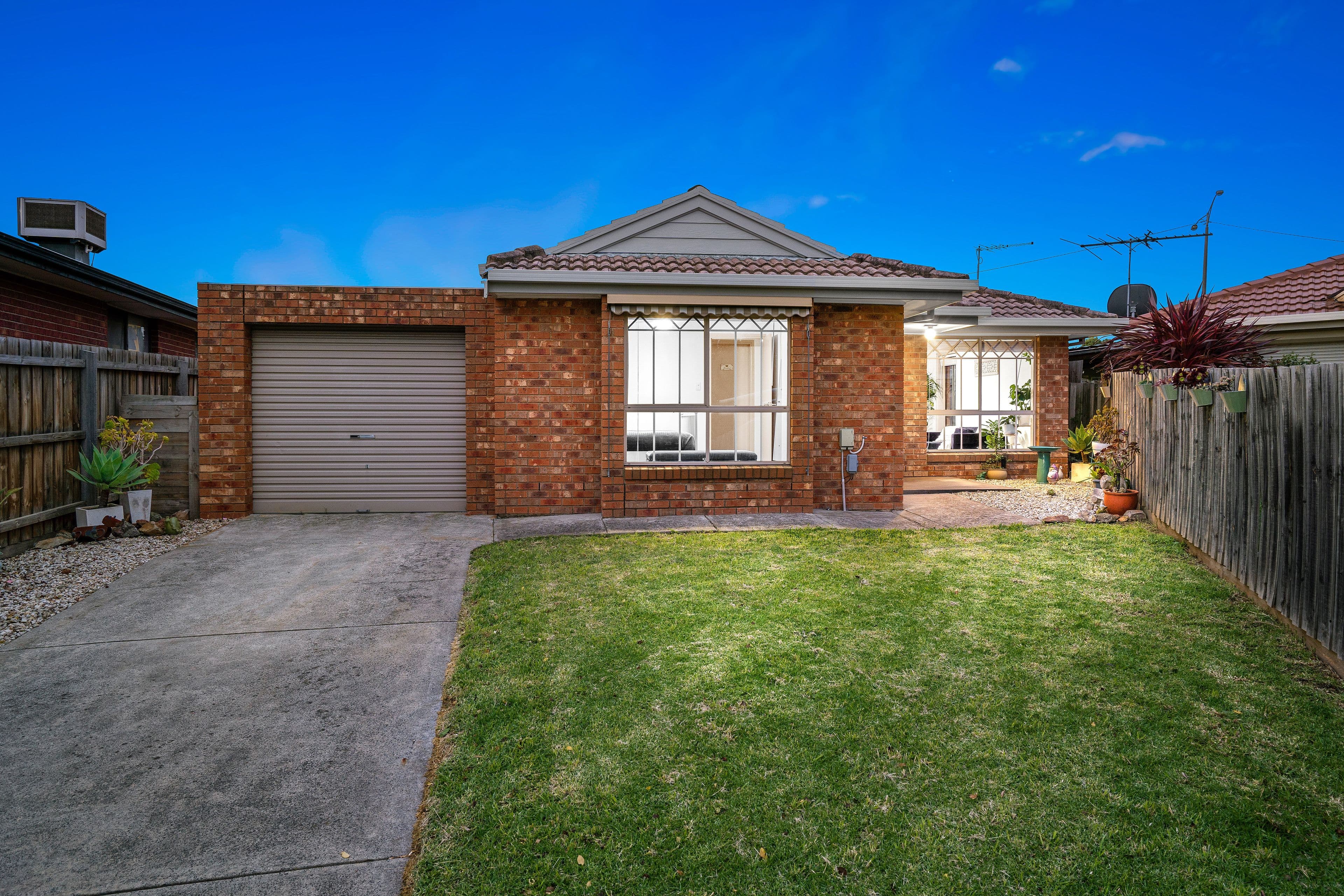 5 Vines Court, Mill Park VIC 3082, Mill Park - Image 1