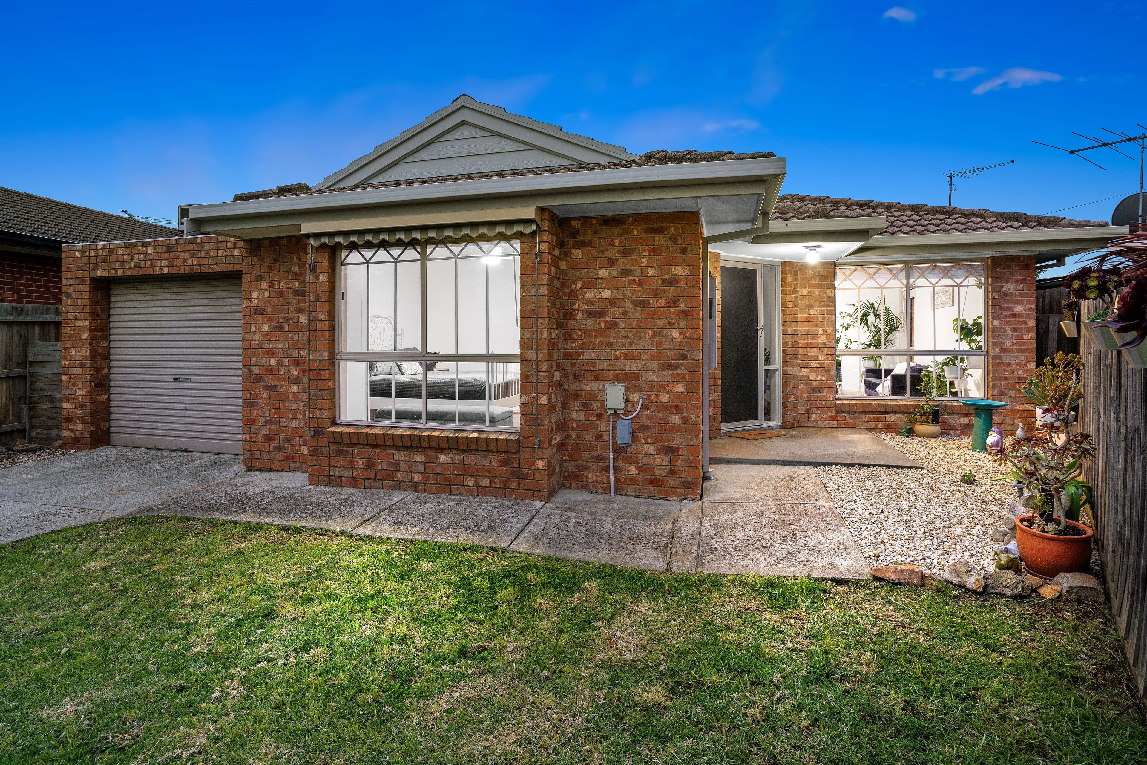 5 Vines Court, Mill Park VIC 3082, Mill Park - Thumbnail 2
