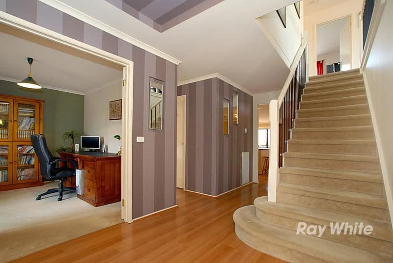 15 Beethoven Drive, NARRE WARREN SOUTH VIC 3805, Narre Warren South - Thumbnail 4