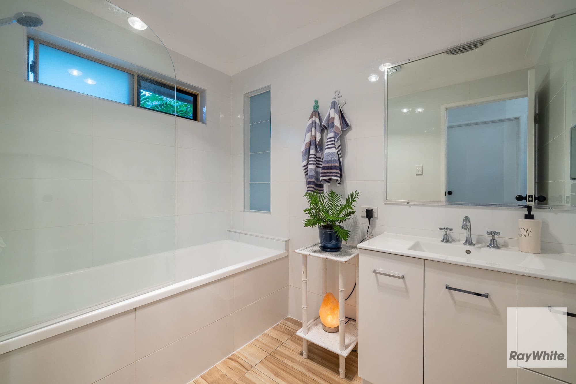 224 Main Street, Redland Bay QLD 4165, Redland Bay - Thumbnail 3