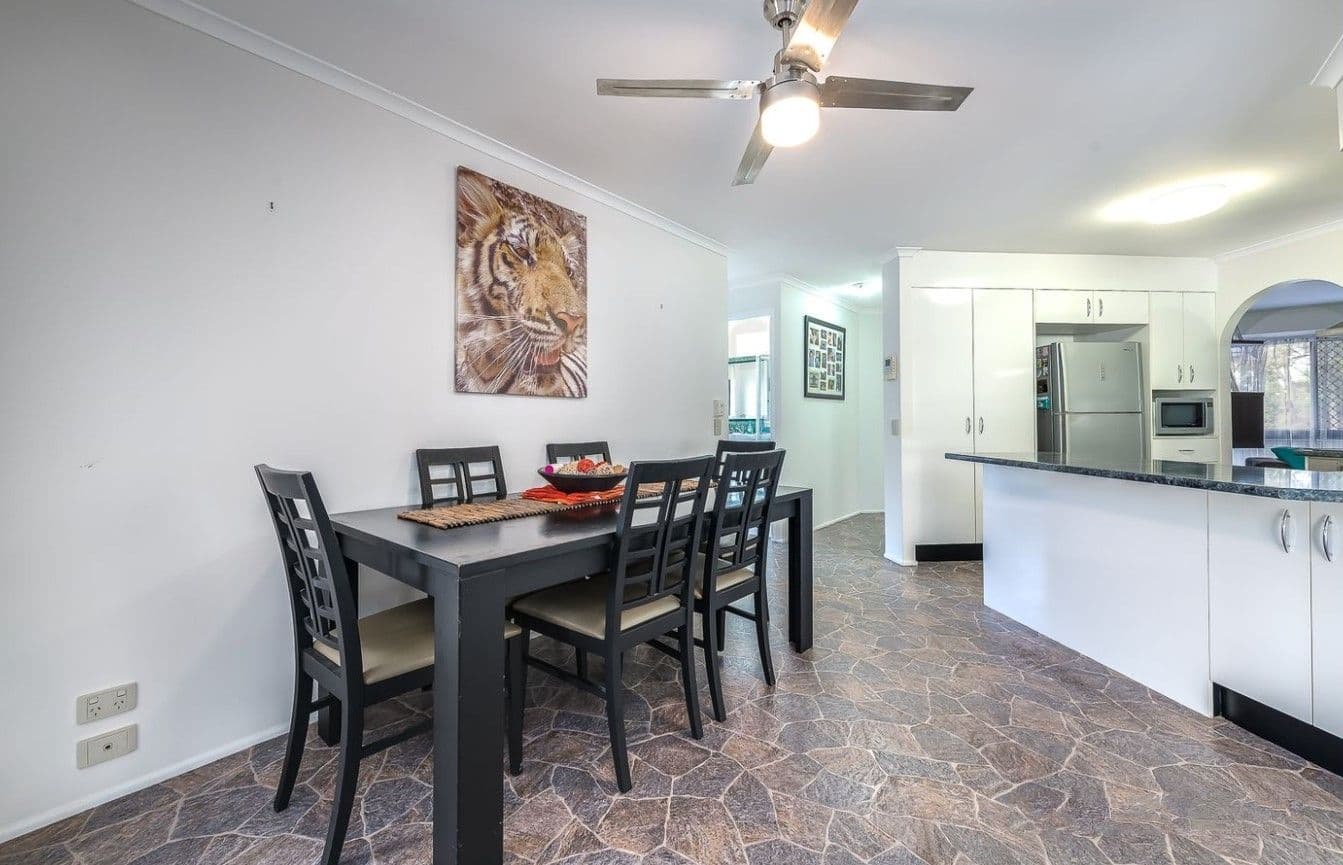9 Wentworth Avenue, Molendinar QLD 4214, Molendinar - Thumbnail 6