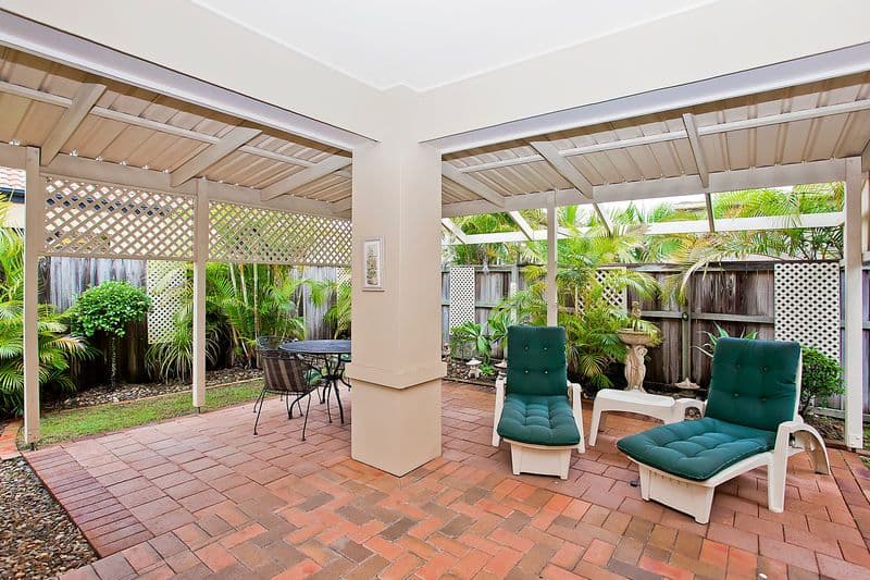 22 Schooner Court, BURLEIGH WATERS QLD 4220, Burleigh Waters - Thumbnail 2