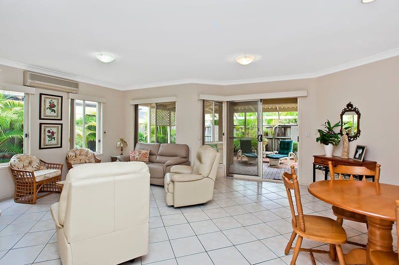 22 Schooner Court, BURLEIGH WATERS QLD 4220, Burleigh Waters - Thumbnail 4