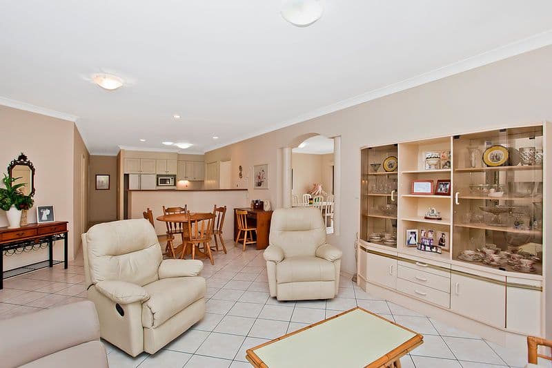 22 Schooner Court, BURLEIGH WATERS QLD 4220, Burleigh Waters - Thumbnail 6