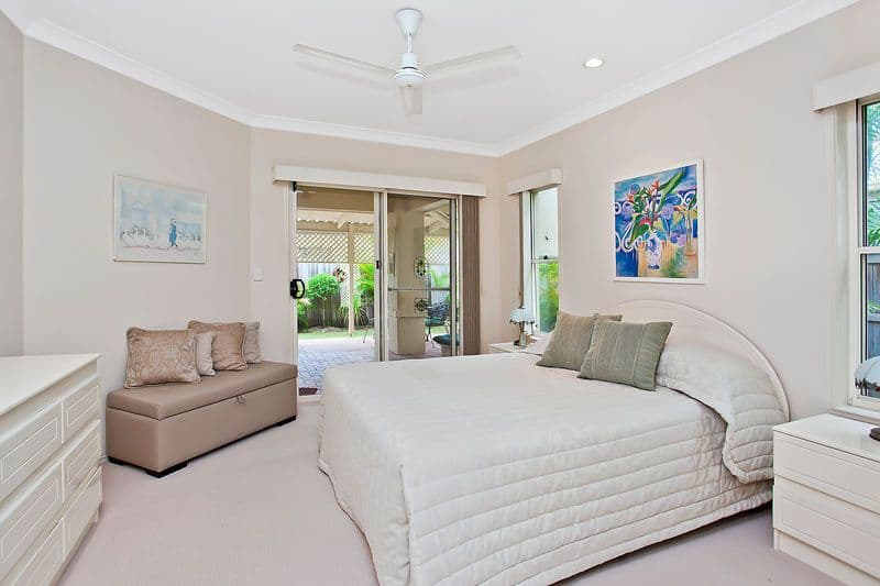 22 Schooner Court, BURLEIGH WATERS QLD 4220, Burleigh Waters - Thumbnail 8