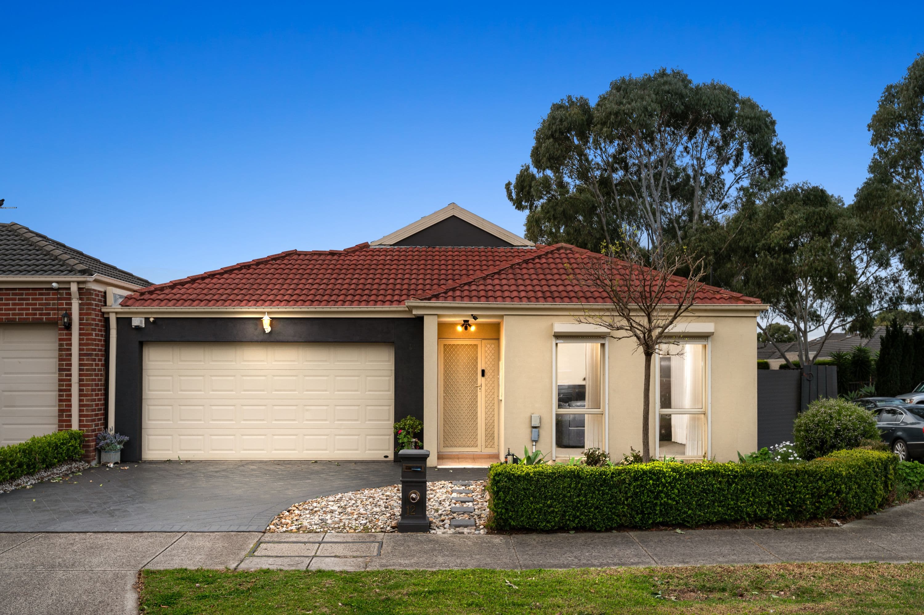 12 Paringa Avenue, South Morang VIC 3752, South Morang - Image 1