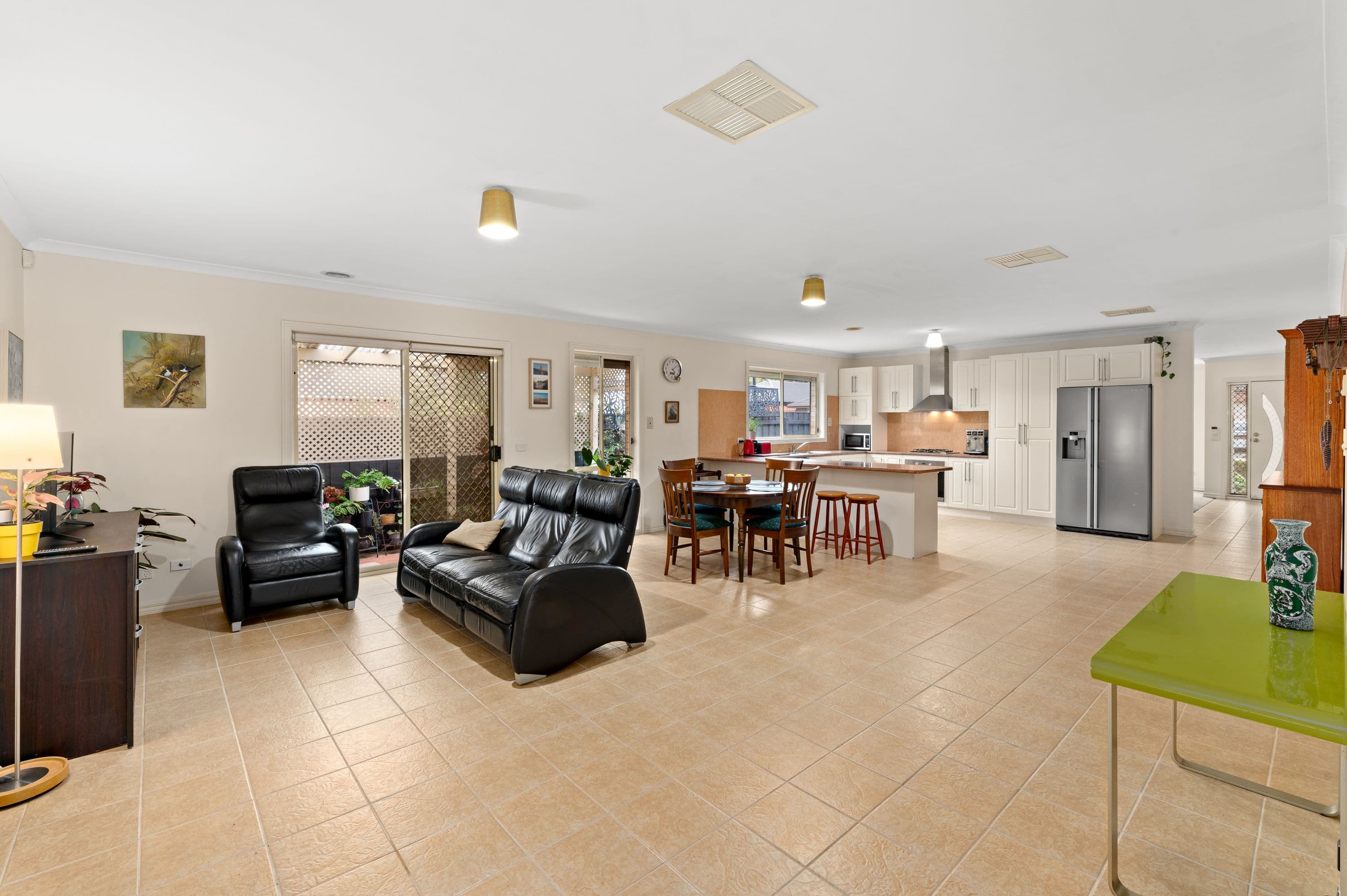 12 Paringa Avenue, South Morang VIC 3752, South Morang - Thumbnail 7