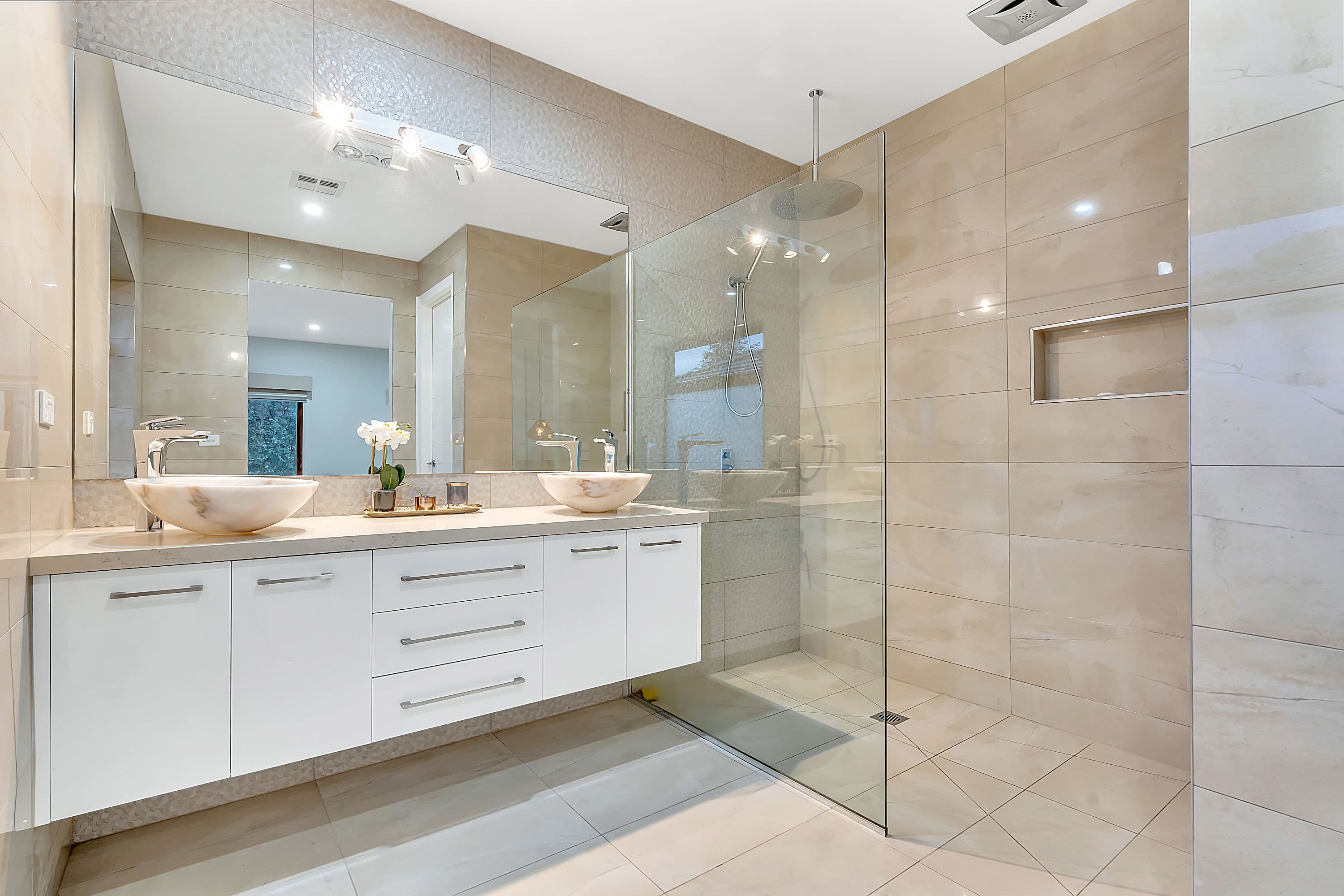 9 Emblem Way, Craigieburn VIC 3064, Craigieburn - Thumbnail 5